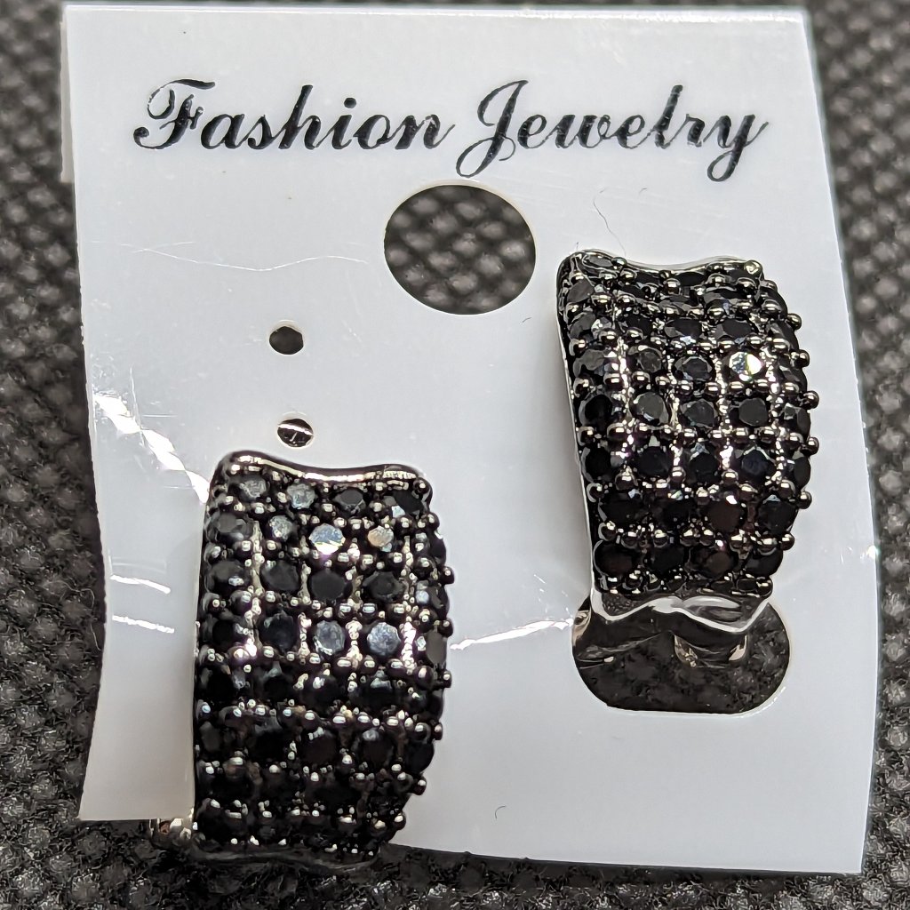 Cz Faux Diamonds In Black And Sterling 28$